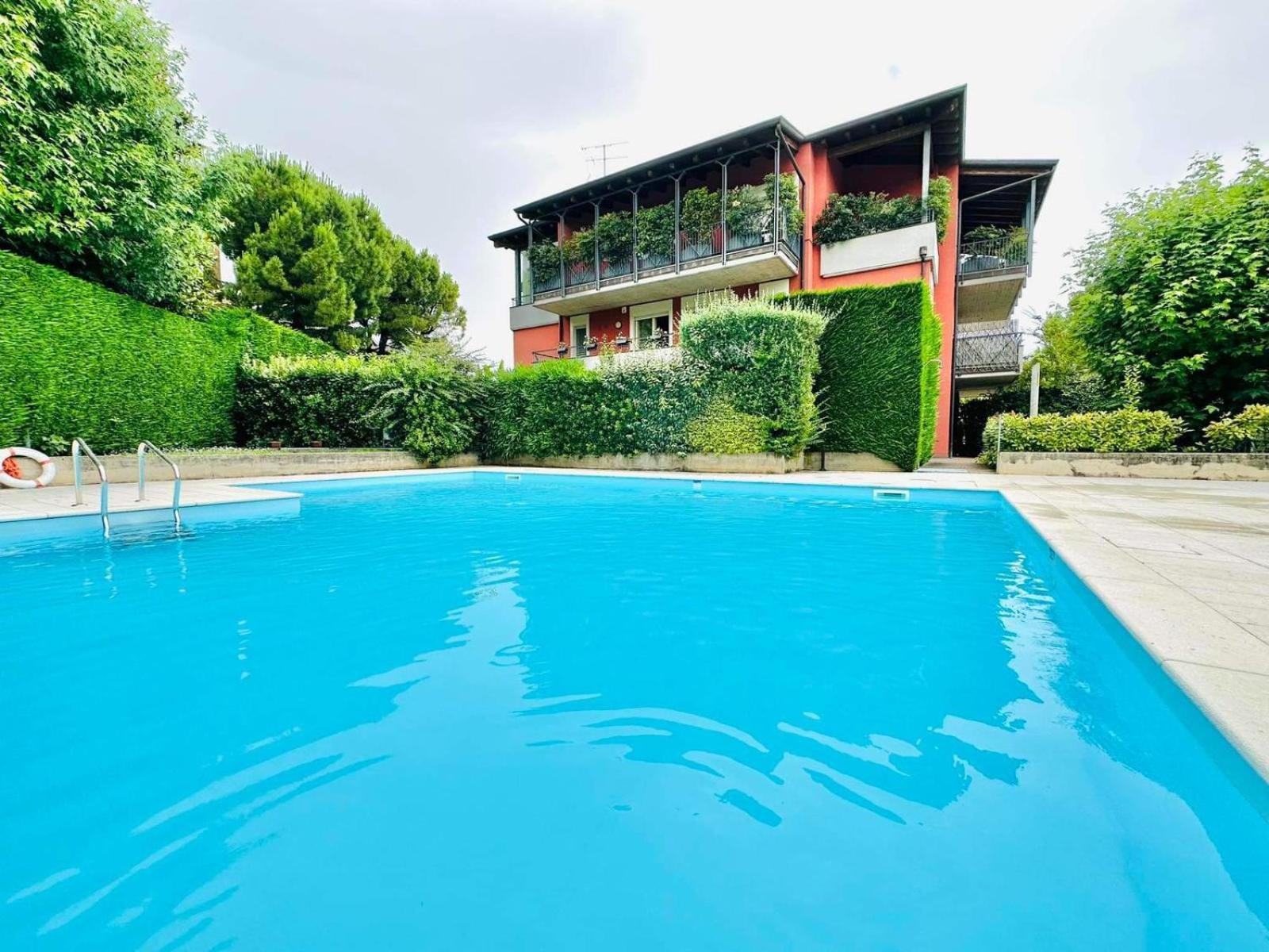 Home Sweet Home Desenzano del Garda Zewnętrze zdjęcie